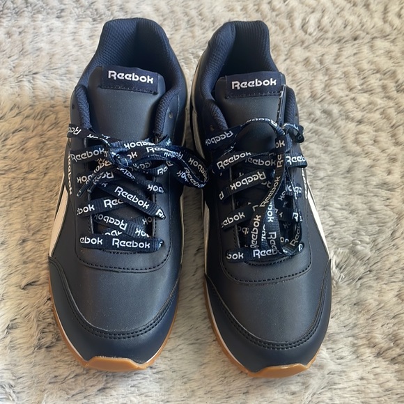 🚩SOLD🚩Reebok sneakers - Picture 11 of 15